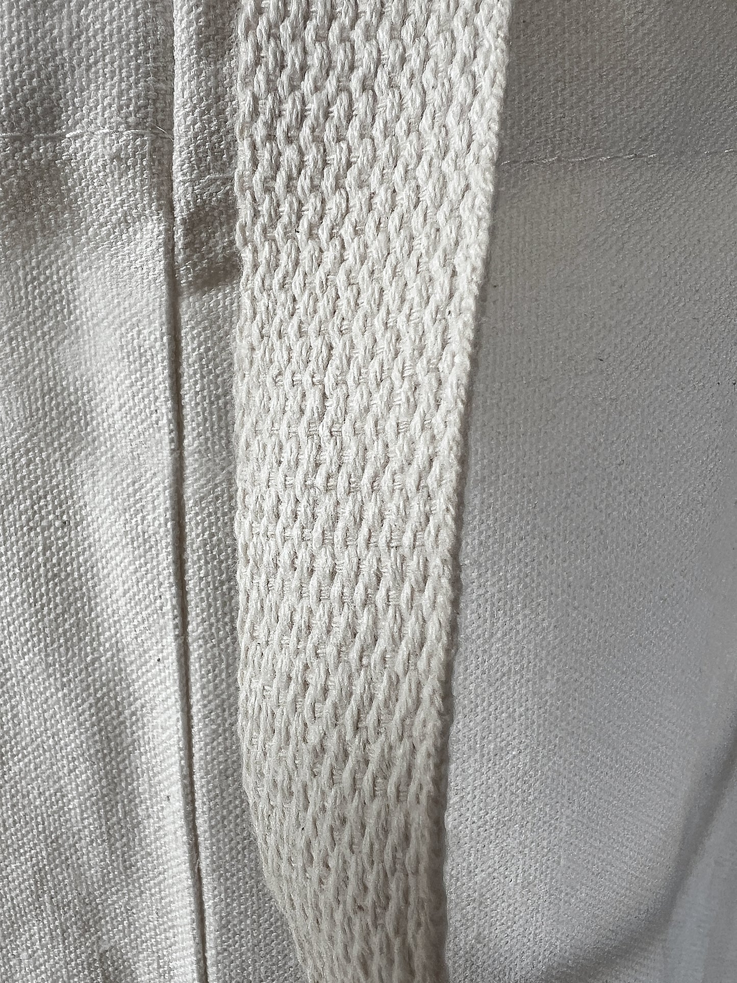 canvas wine tote bag 2 bottle handle detail